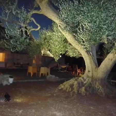 Ferienhaus Trullo Votano Rosso Ceglie Messapica