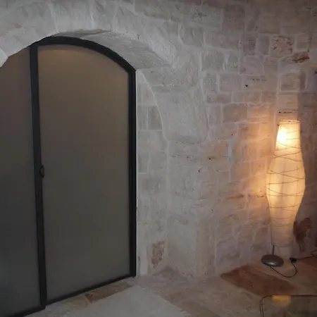 Trullo Votano Rosso Ferienhaus