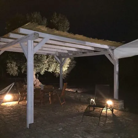 Trullo Votano Rosso *