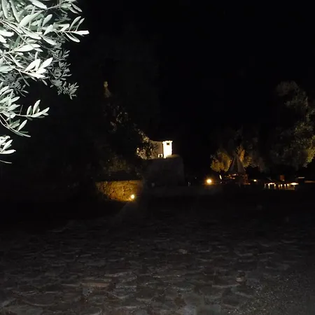 Trullo Votano Rosso *
