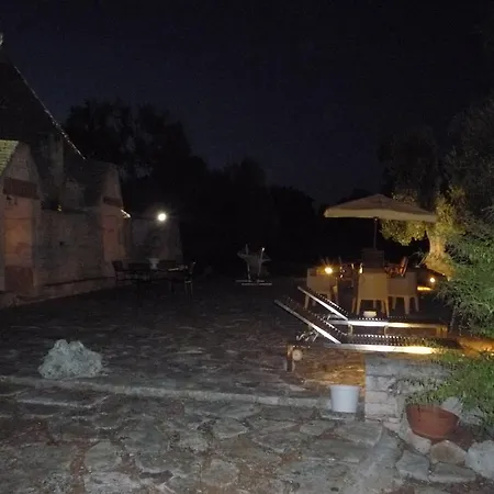 Trullo Votano Rosso *