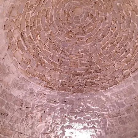 Holiday home Trullo Votano Rosso
