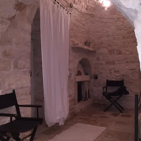 Holiday home Trullo Votano Rosso *